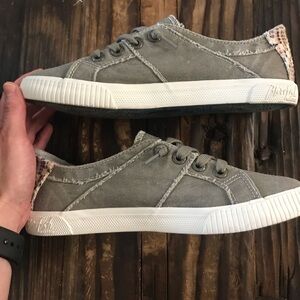 Blowfish Malibu shoes